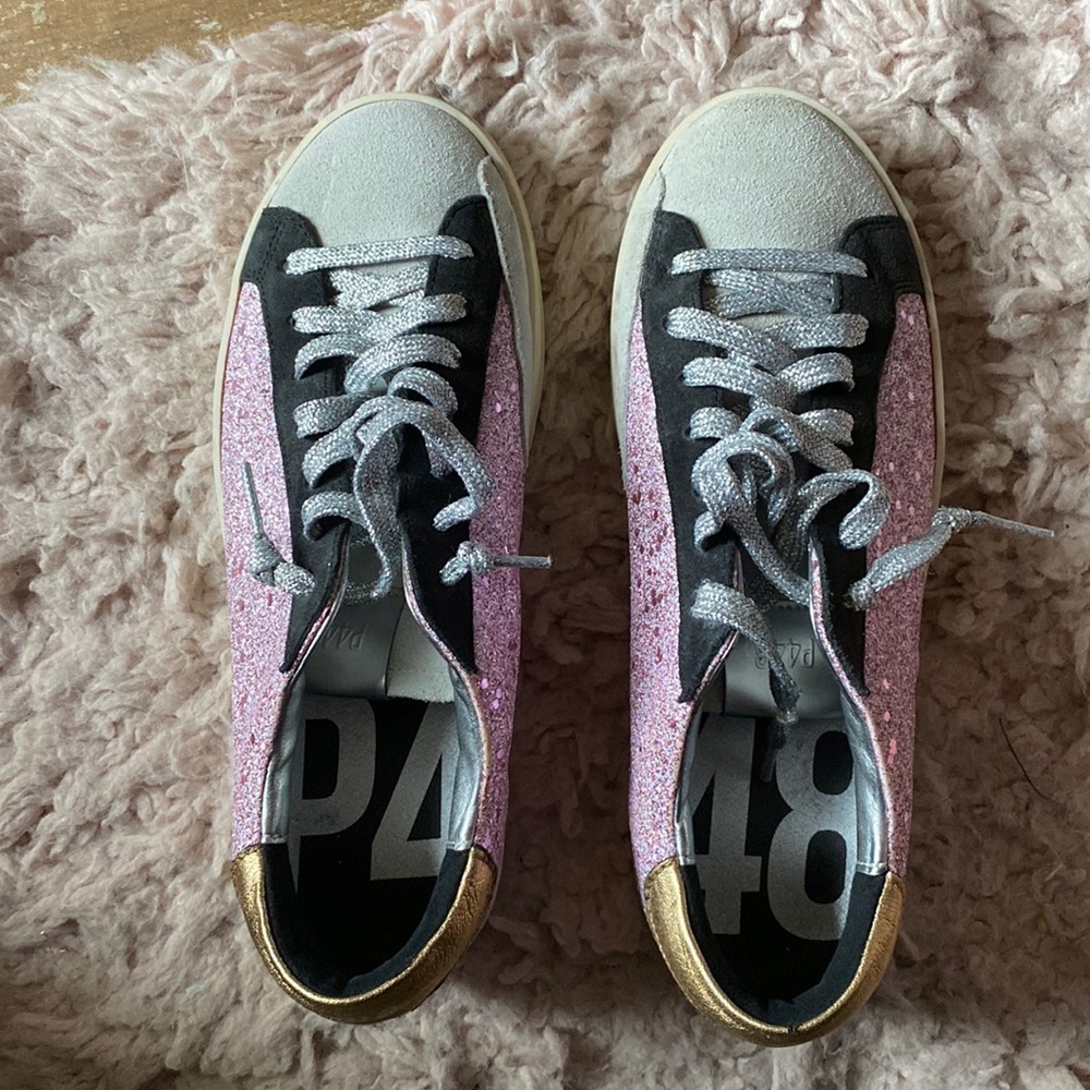 PP48 glitter sneakers. Size 39. Great condition.